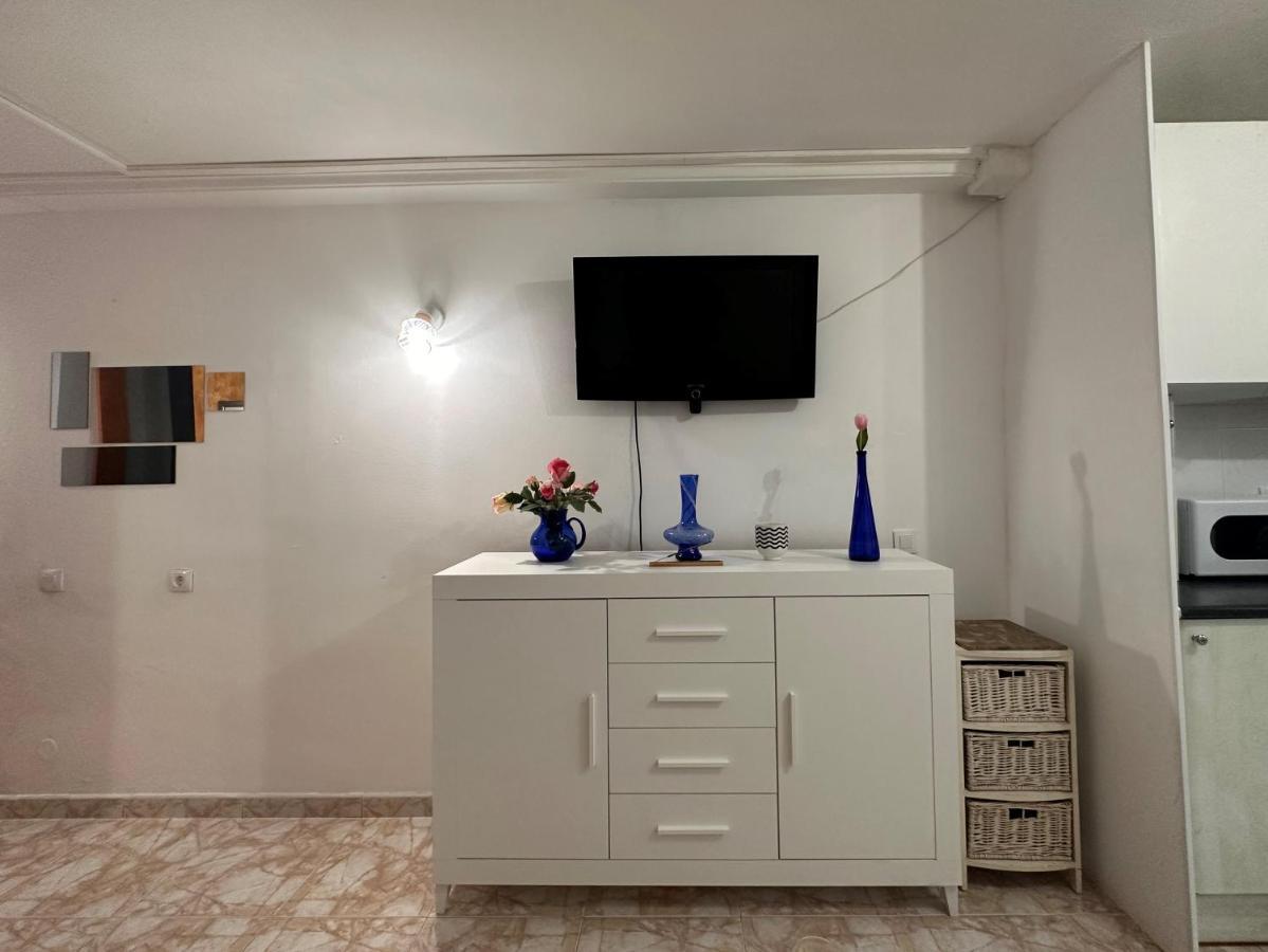 Ocean Views - Beach Apartment Паталавака Екстер'єр фото